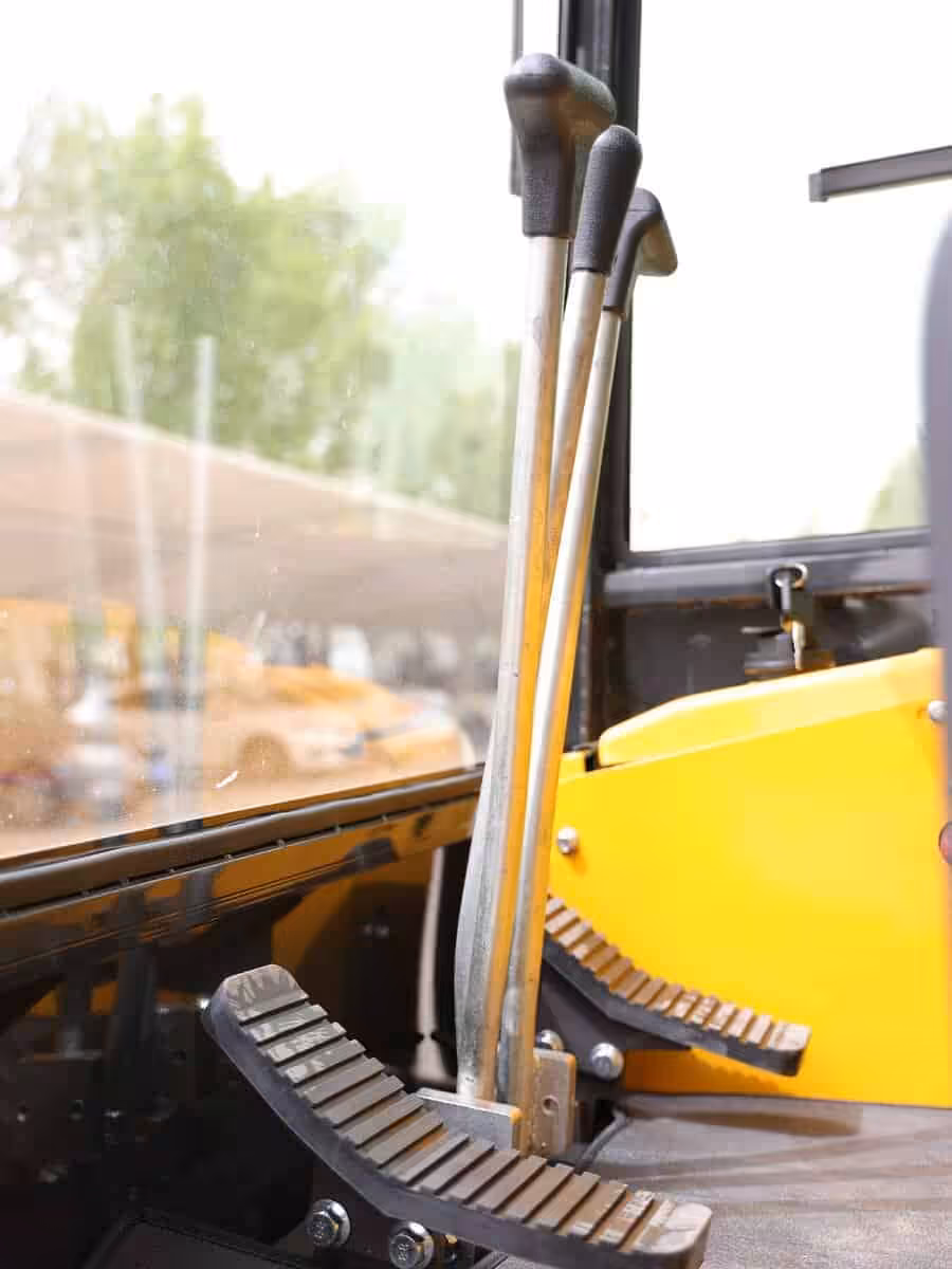 greatdane gd18 minigraver 1800 kg greatdane gd18 minigraver 1800 kg