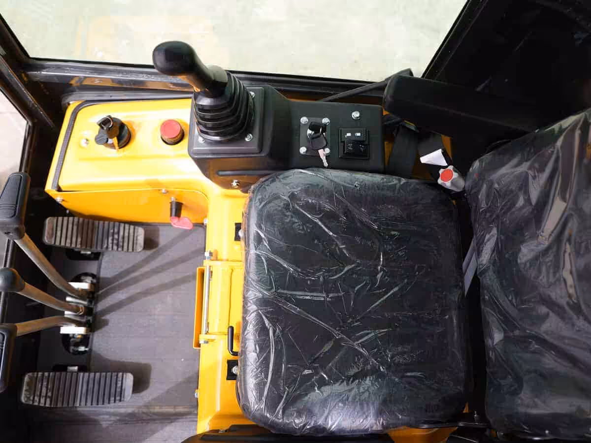 greatdane gd18 minigraver 1800 kg greatdane gd18 minigraver 1800 kg