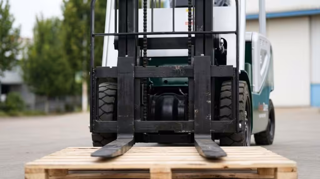 Gaffeltruck i Nordjylland til leje